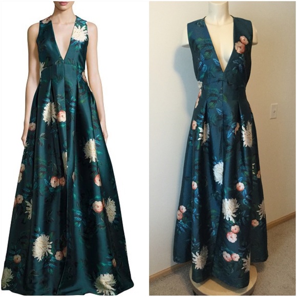 Sachin + Babi Dresses & Skirts - SACHIN  Dharma Plunging Sleeveless Floral-Printed